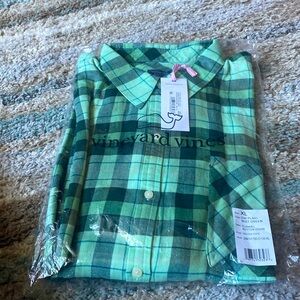 NWT Brand New Ladies Flannel button down-long sleeve woven top